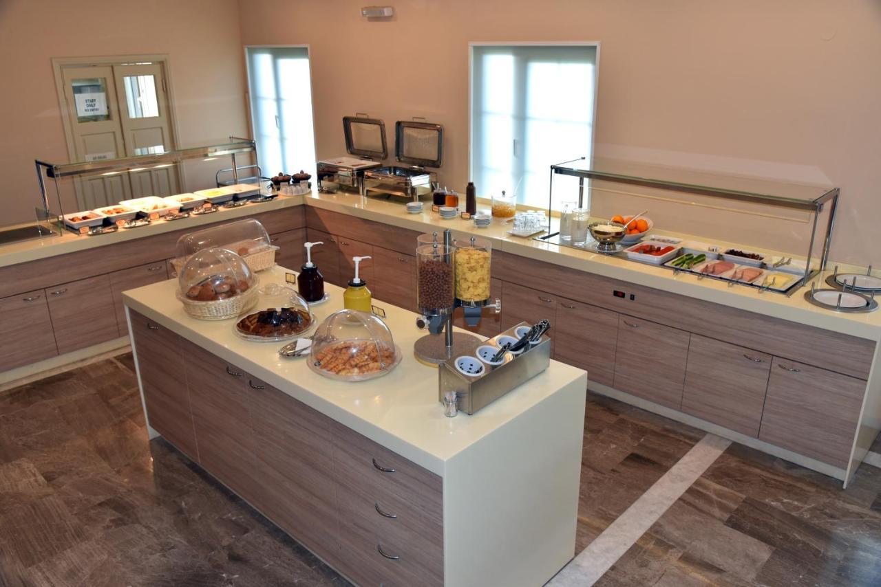 Hotel Bella Vista Мітімна Екстер'єр фото