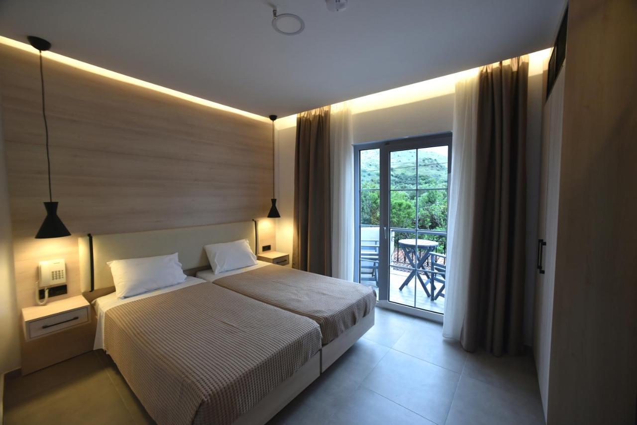 Hotel Bella Vista Мітімна Екстер'єр фото